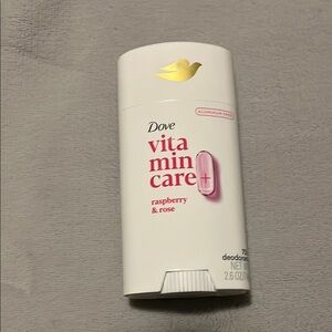 NWT Dove Vitamin Care Deodorant Raspberry Rose